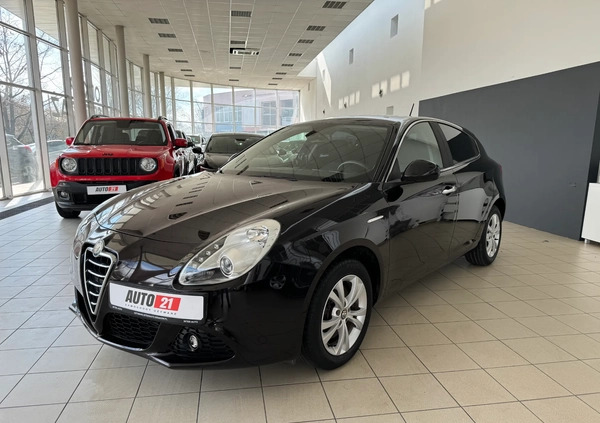 Alfa Romeo Giulietta cena 39000 przebieg: 97600, rok produkcji 2012 z Mrągowo małe 631